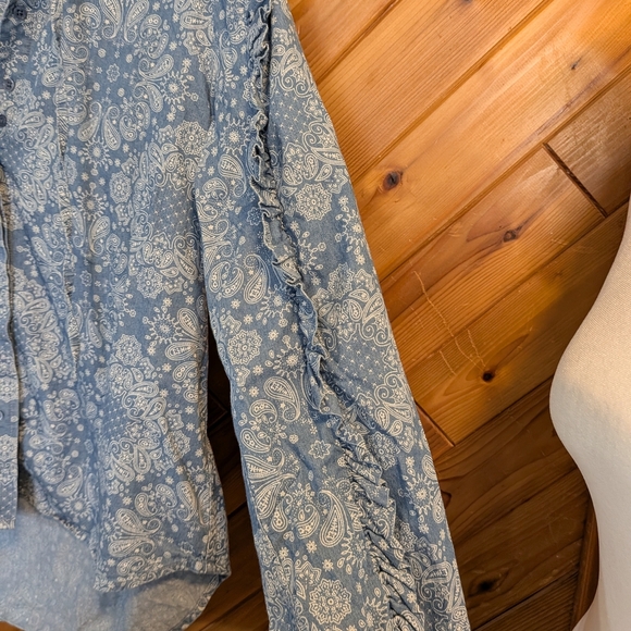 The Shirt by Rochelle Behrens Blue Patterned Button Down Size Small - Picture 5 of 7